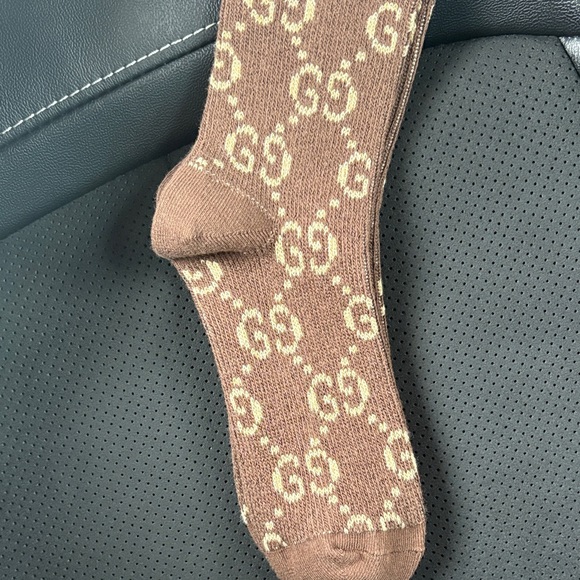 Gucci Tan and Brown Logo Men's Socks